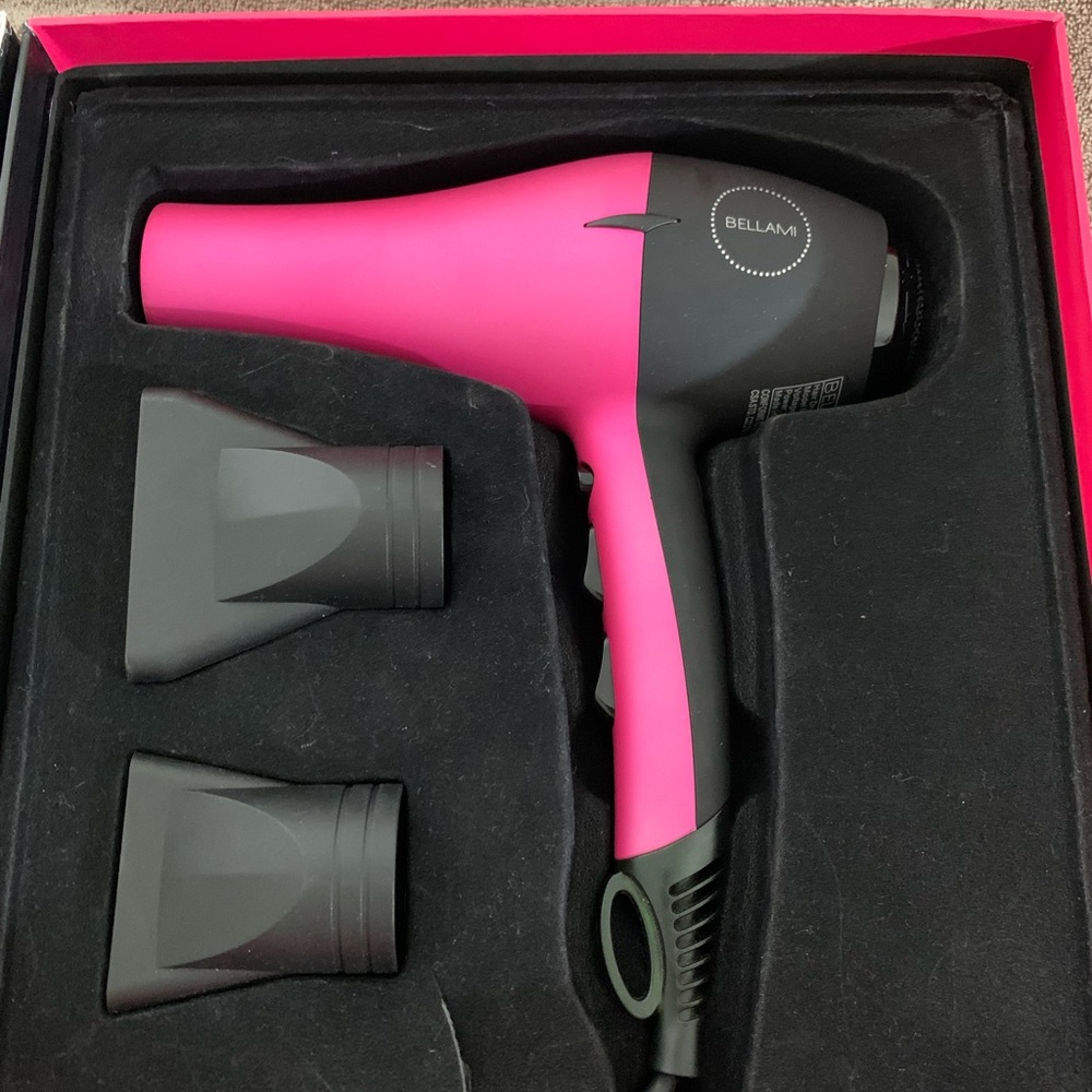 Hair dryer